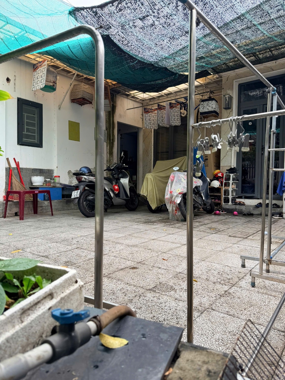 Hiện trạng nhà và lối tiếp cận